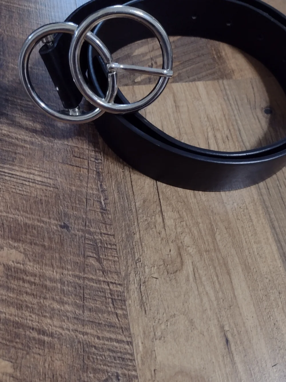 Women's Black Leather Belt with Silver Double-Ring Buckle